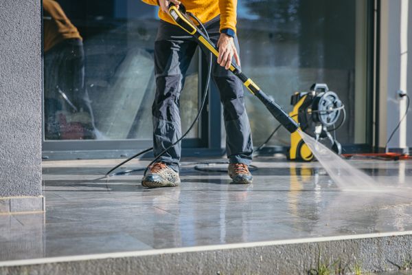 Cost of Concrete Cleaning in Orlando