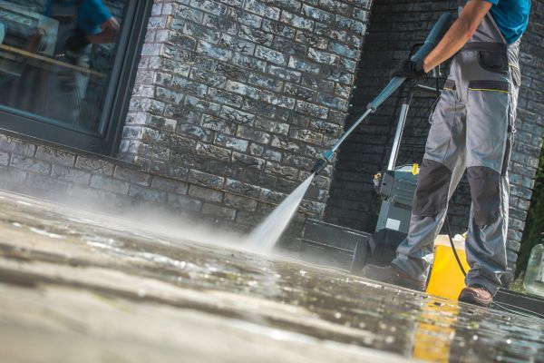 Cost of Power Cleaning in Orlando